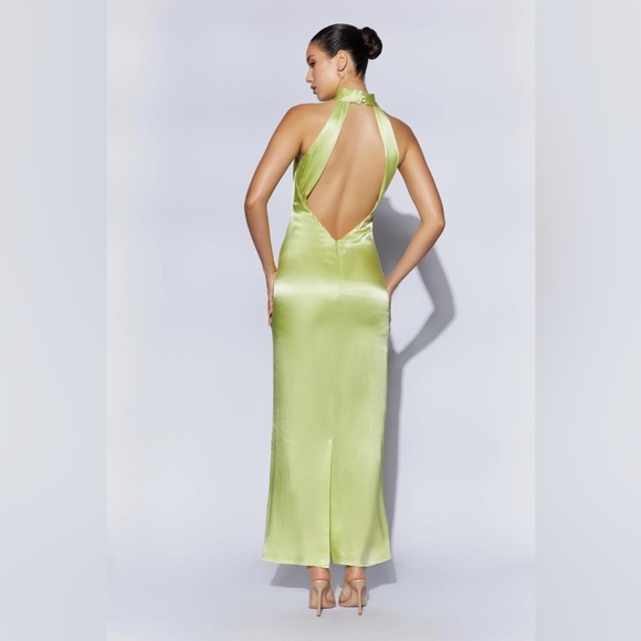 CLAIRE - Picture 2 of 7